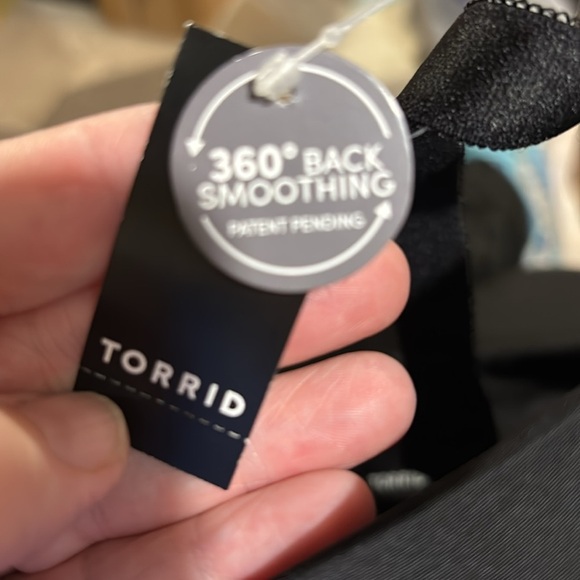 NWT Torrid Curve 42 DDD Black bra corset front 360 smooth plunge push up - Picture 7 of 9